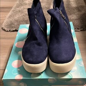Stylish Navy Blue Women's Shoes